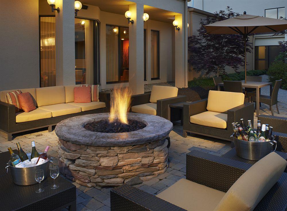 Courtyard Cincinnati בלו אש מראה חיצוני תמונה