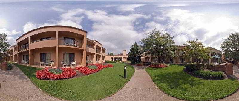 Courtyard Cincinnati בלו אש מראה חיצוני תמונה